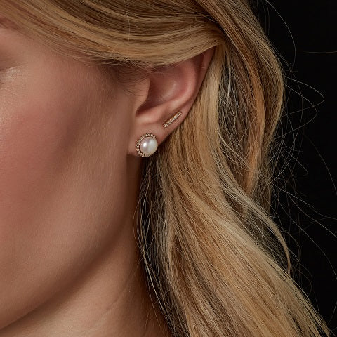 9ct Gold CZ Bar Stud Earrings