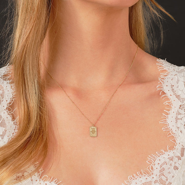 9ct Gold Hand Of Fatima Tarot Card Pendant