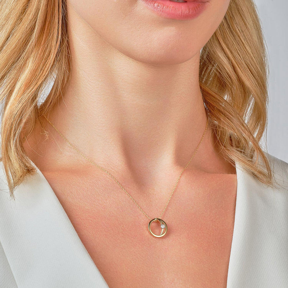 9ct gold diamond circle necklace on model