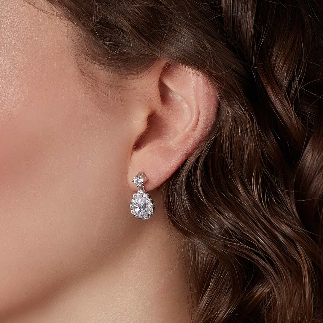chunky z drop earrings on model